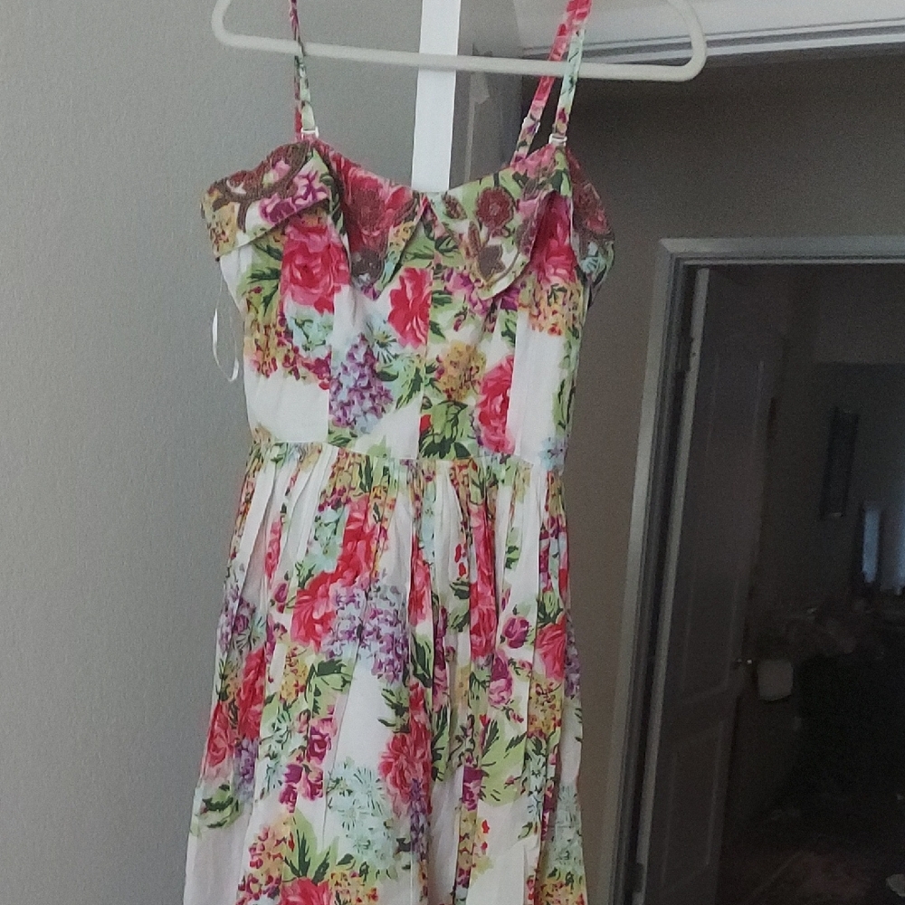 Aryeh Floral Strapless Dress in White, Pink, Green